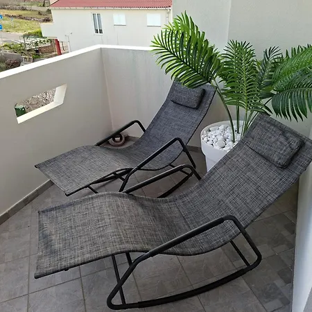 Apartamento Sky Floor Ražanac